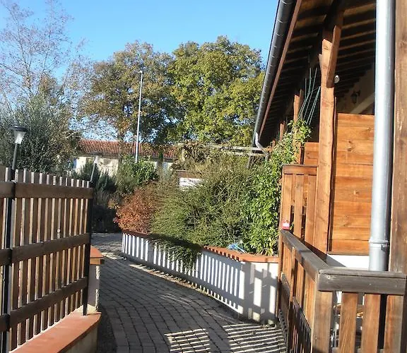 ホテル Restaurant Chez Pito Busque